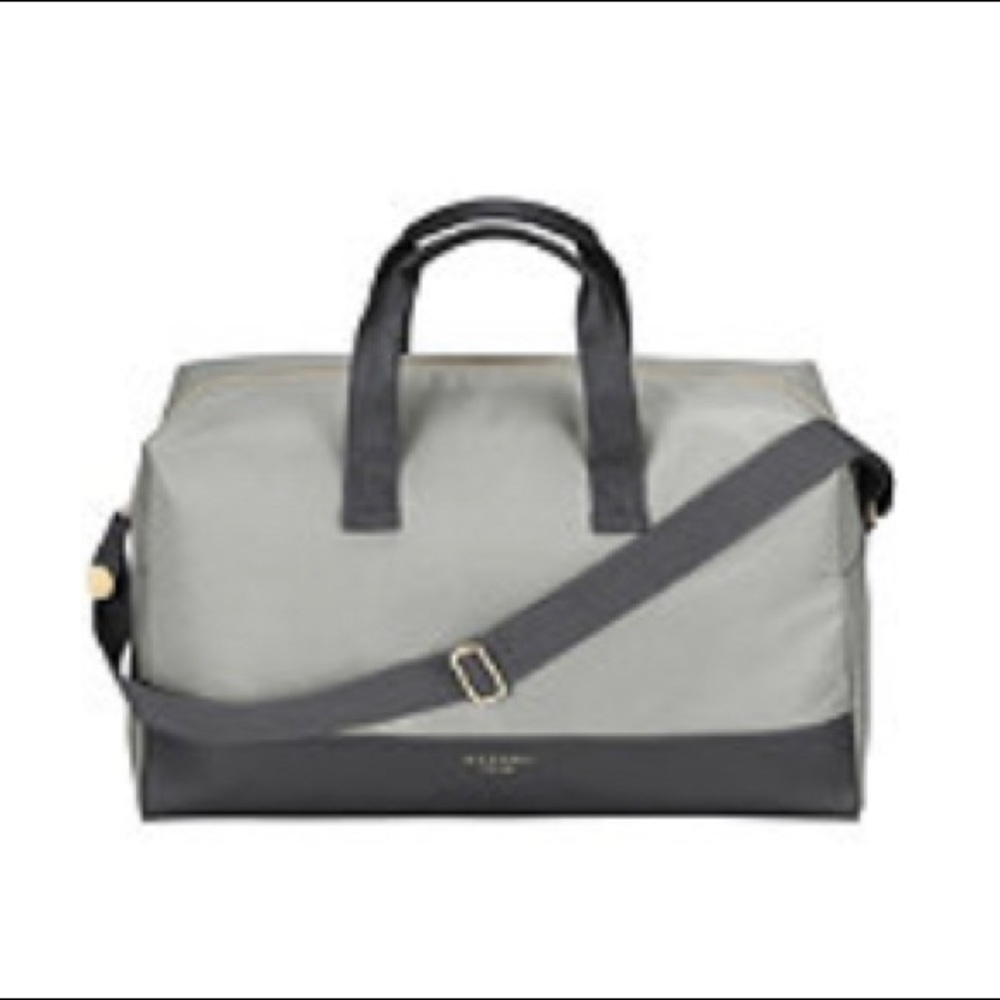 New Azzaro nylon weekend tote with 3 perfume samples. Dolce 0.25 oz and 2 minis
